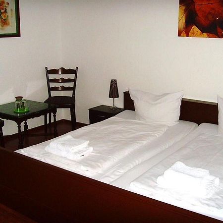 Hotel Schlossberg Heppenheim  Экстерьер фото