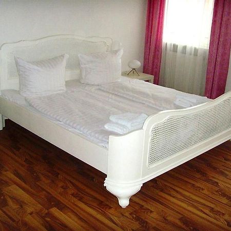 Hotel Schlossberg Heppenheim  Экстерьер фото
